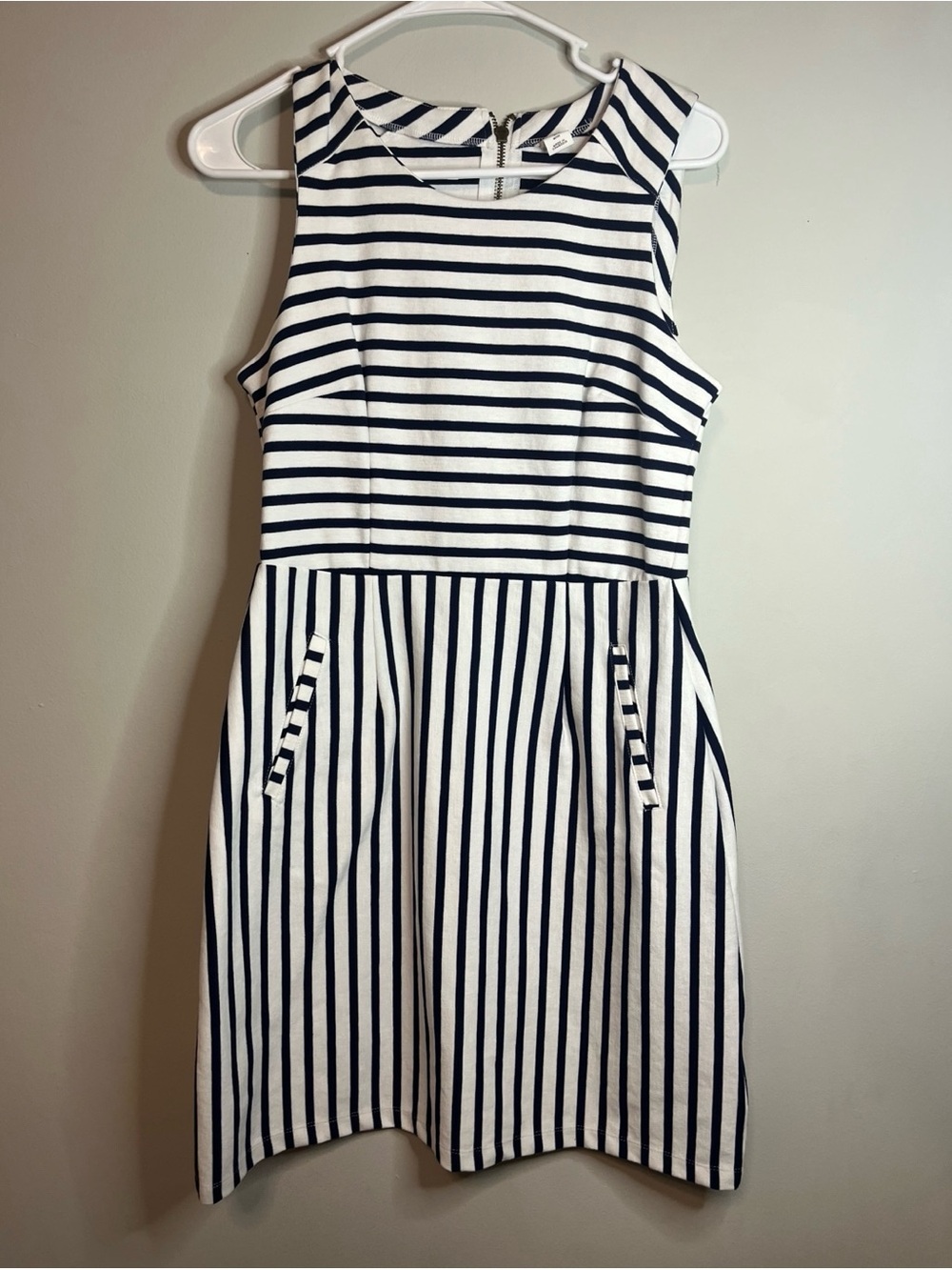 Old Navy small petite Striped Navy and White Sleeveless Fit & Flare Dress